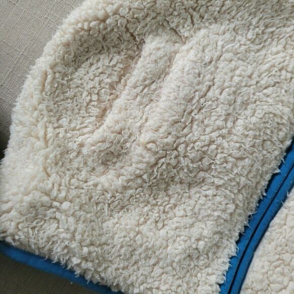 Mini Boden Sherpa Hooded Vest - Picture 6 of 8